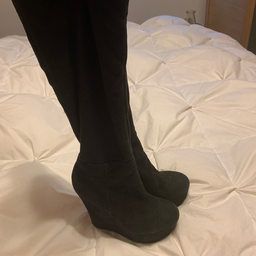Suede wedge boots size 7